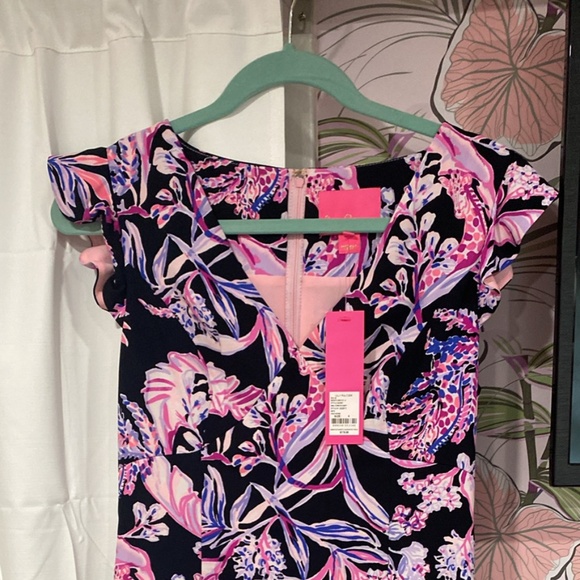 Floral Lilly Pulitzer dress - Picture 2 of 6